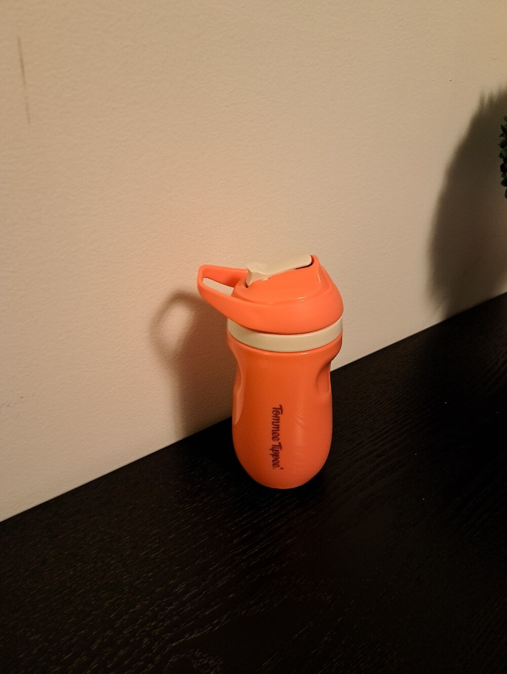 New, Tommee Tippee Drinking Cup With Straw